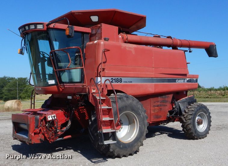 image for item DH6019 1995 Case IH 2188 RWA combine