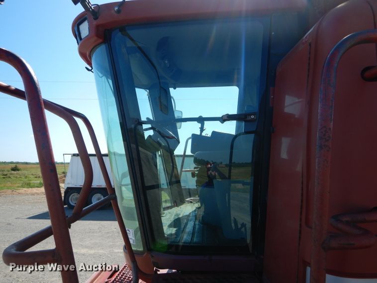 image for item DH6019 1995 Case IH 2188 RWA combine