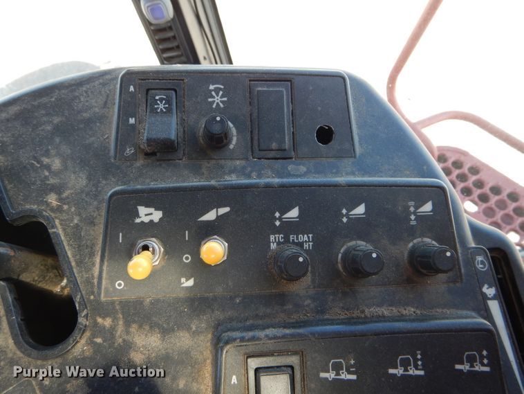 image for item DH6019 1995 Case IH 2188 RWA combine