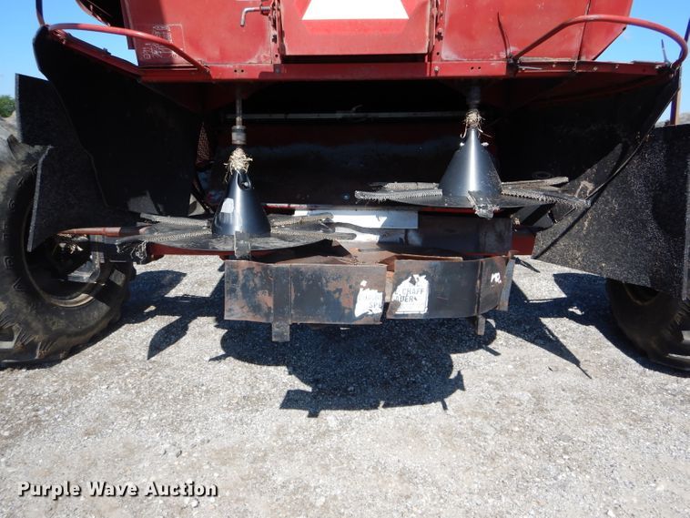 image for item DH6019 1995 Case IH 2188 RWA combine