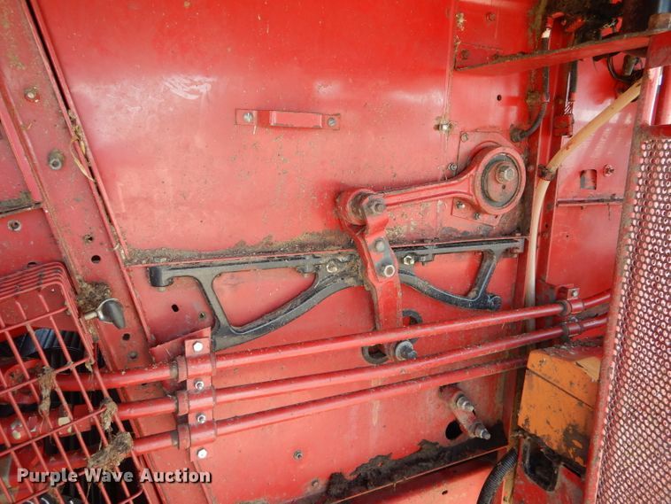 image for item DH6019 1995 Case IH 2188 RWA combine