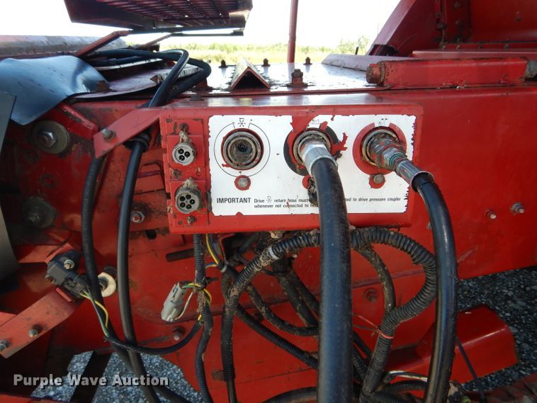 image for item DH6019 1995 Case IH 2188 RWA combine