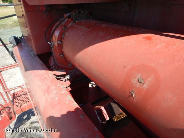 image for item DH6019 1995 Case IH 2188 RWA combine