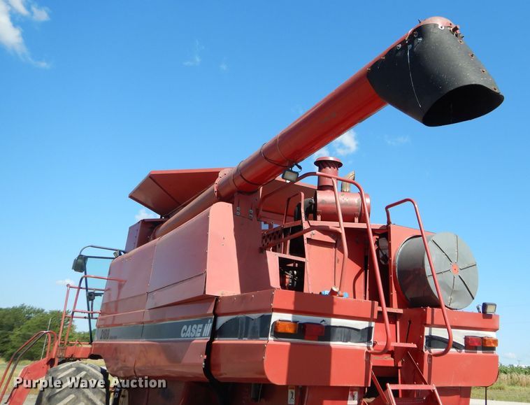 image for item DH6019 1995 Case IH 2188 RWA combine