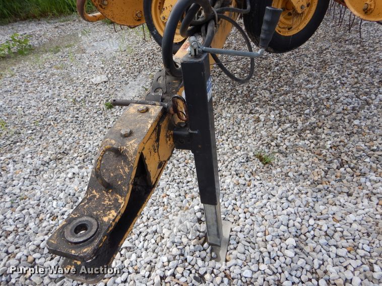 image for item DH6030 Vermeer R23A hay rake