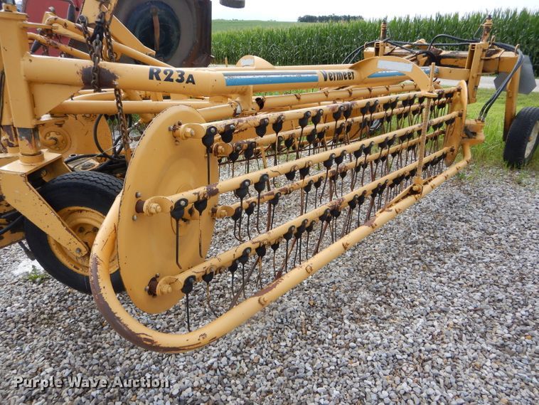image for item DH6030 Vermeer R23A hay rake