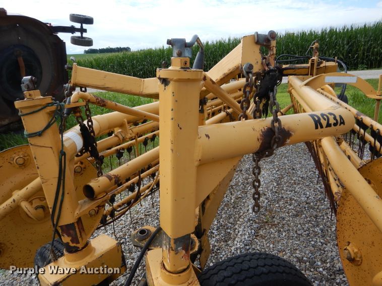 image for item DH6030 Vermeer R23A hay rake
