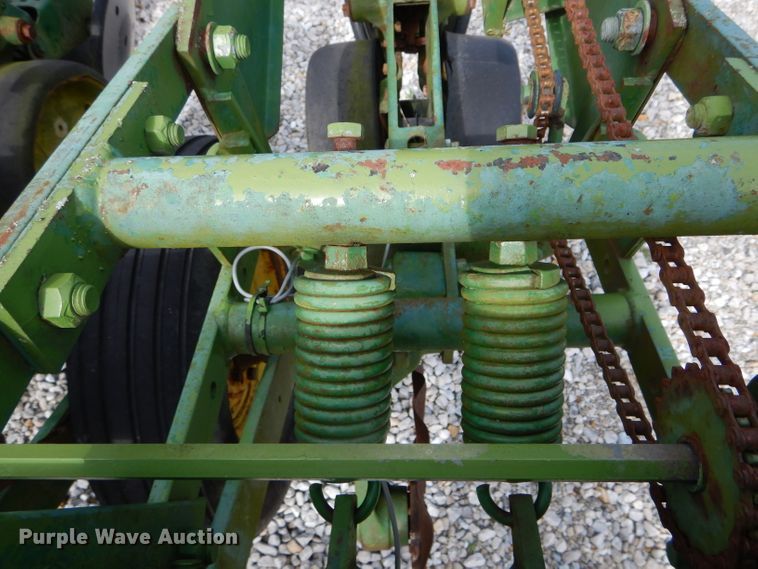 image for item DH6031 John Deere 7000 planter