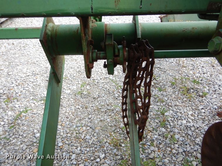 image for item DH6032 John Deere 7000 planter