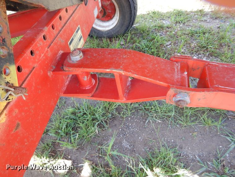 image for item DI0561 Unverferth HT12 header trailer