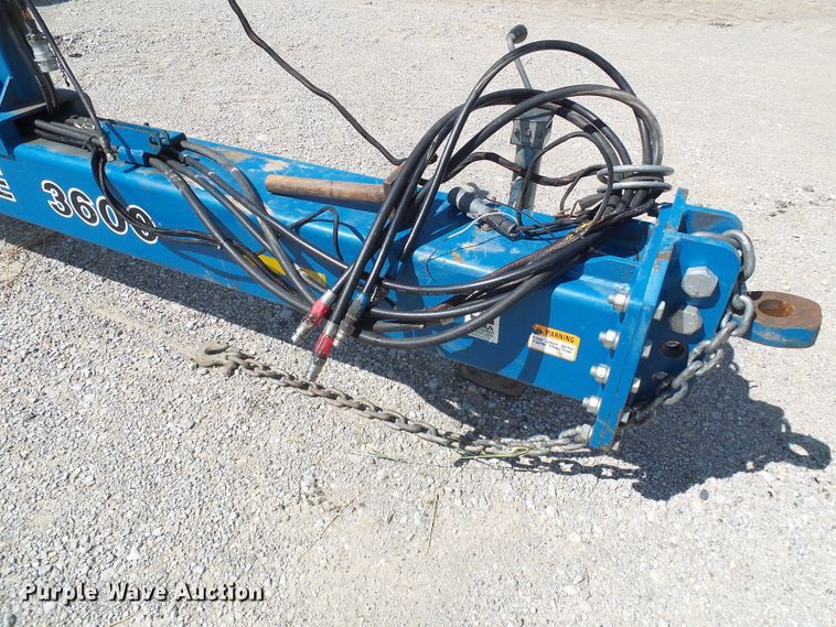 image for item DI0568 Kinze 3600 split row planter