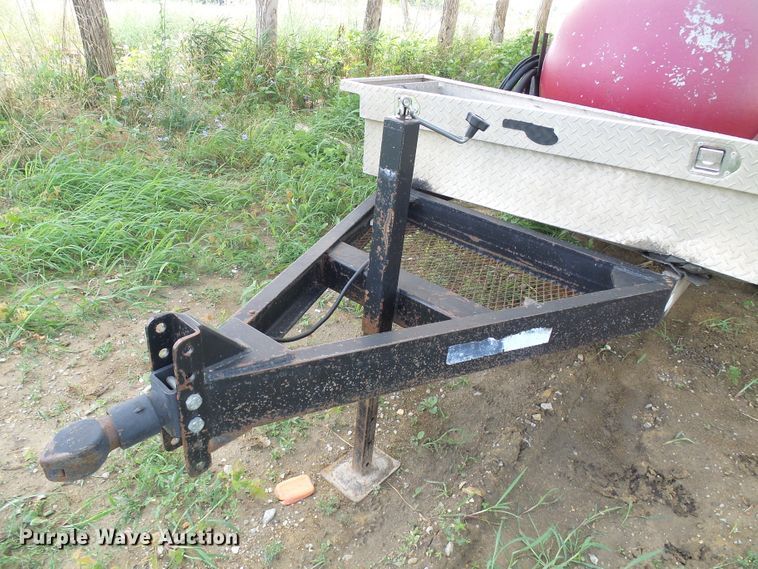 image for item DI0569 Woodworth propane tank trailer