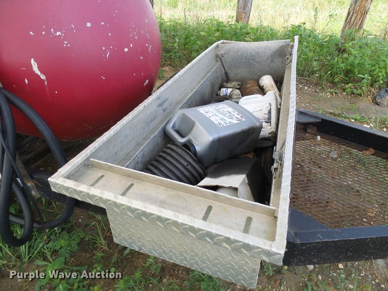 image for item DI0569 Woodworth propane tank trailer