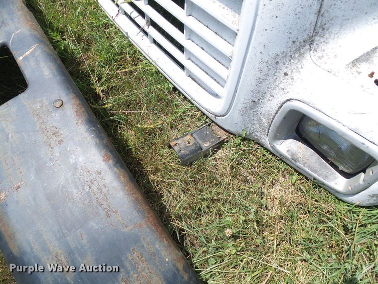 image for item DI0588 GMC 6500 parts