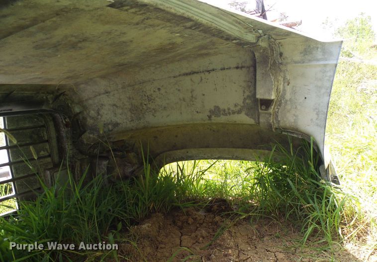 image for item DI0588 GMC 6500 parts