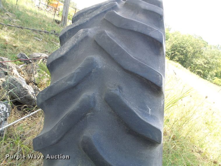 image for item DI0592 (2) 20.8R38 tires