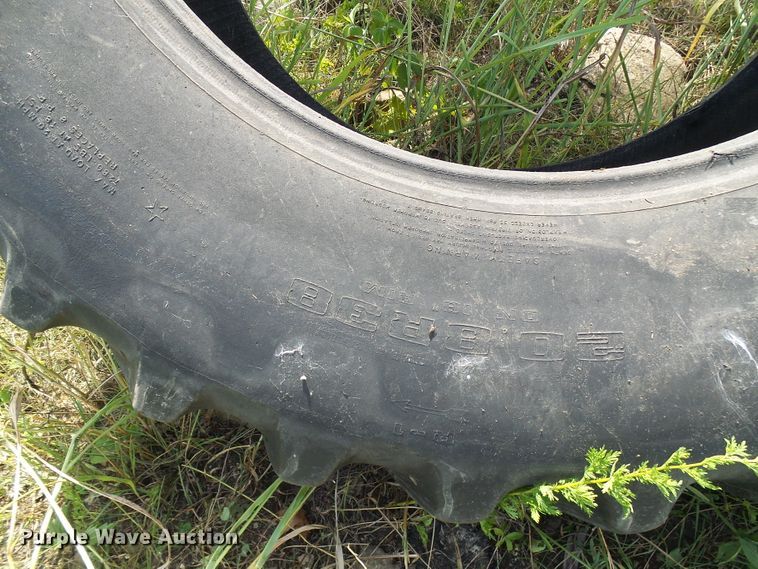 image for item DI0592 (2) 20.8R38 tires