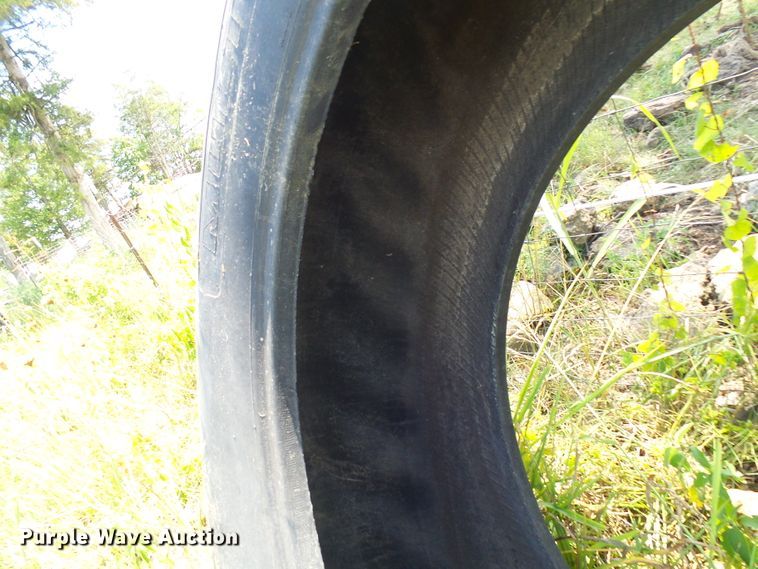 image for item DI0592 (2) 20.8R38 tires