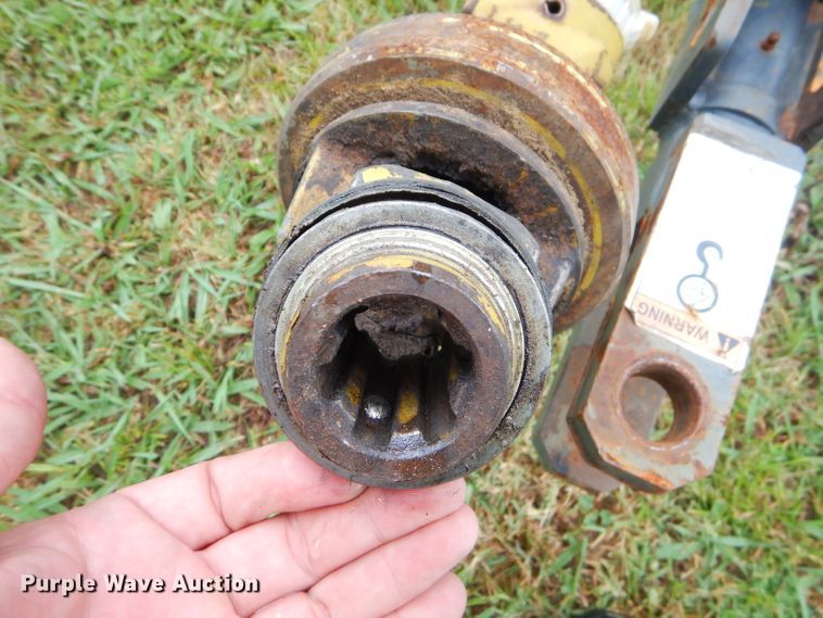 image for item ED9485 Kubota BV4180 round baler