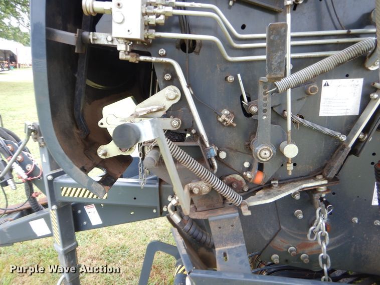 image for item ED9485 Kubota BV4180 round baler