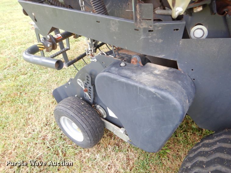 image for item ED9485 Kubota BV4180 round baler