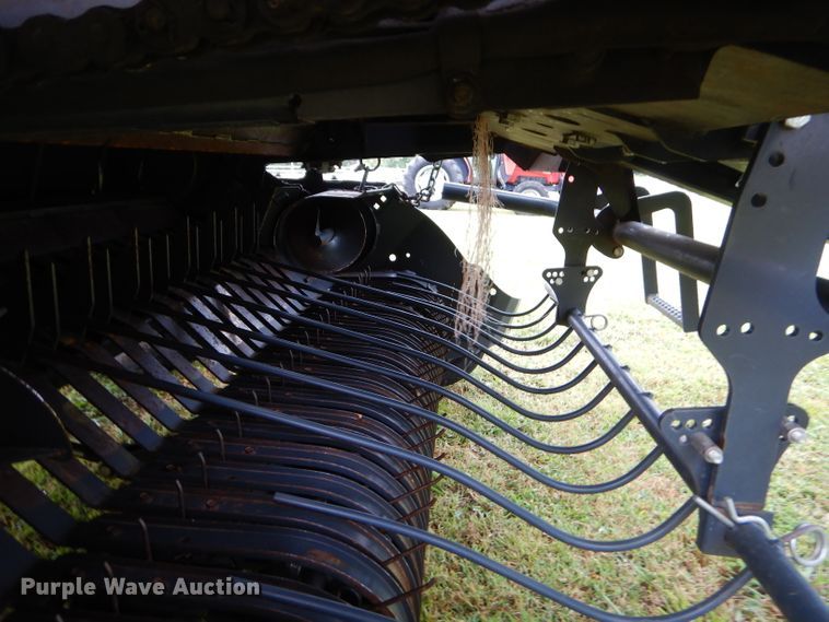 image for item ED9485 Kubota BV4180 round baler