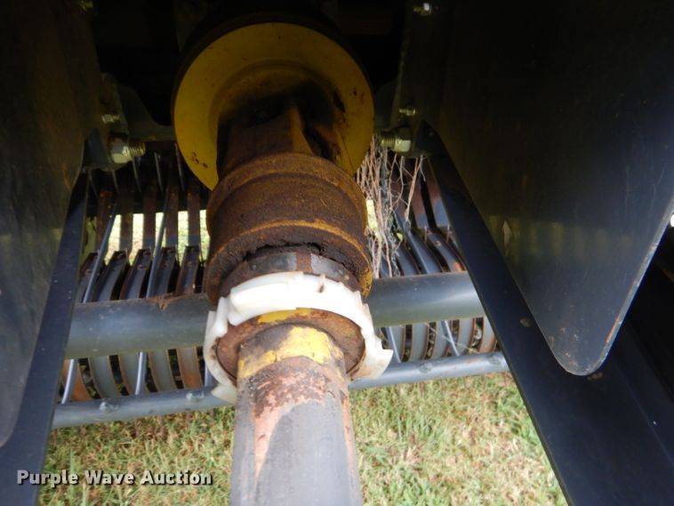 image for item ED9485 Kubota BV4180 round baler