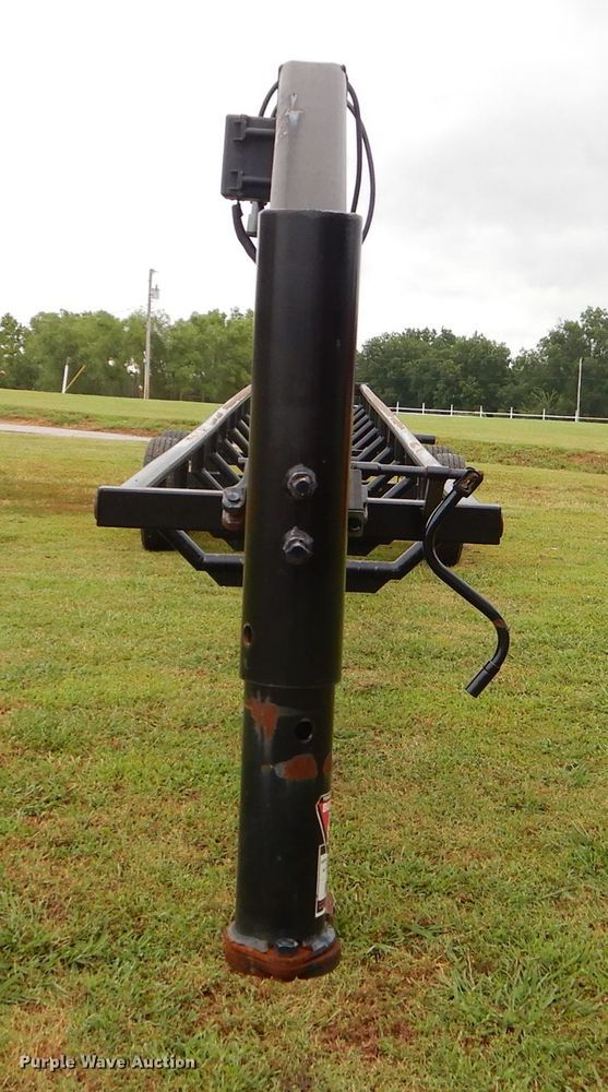 image for item ED9490 2015 Lone Star hay bale trailer