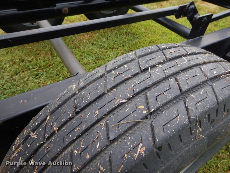 image for item ED9490 2015 Lone Star hay bale trailer