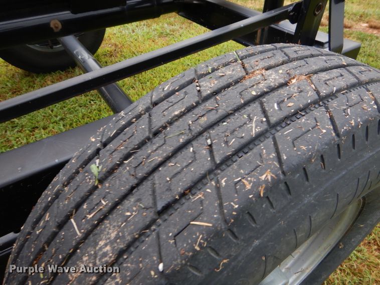 image for item ED9490 2015 Lone Star hay bale trailer