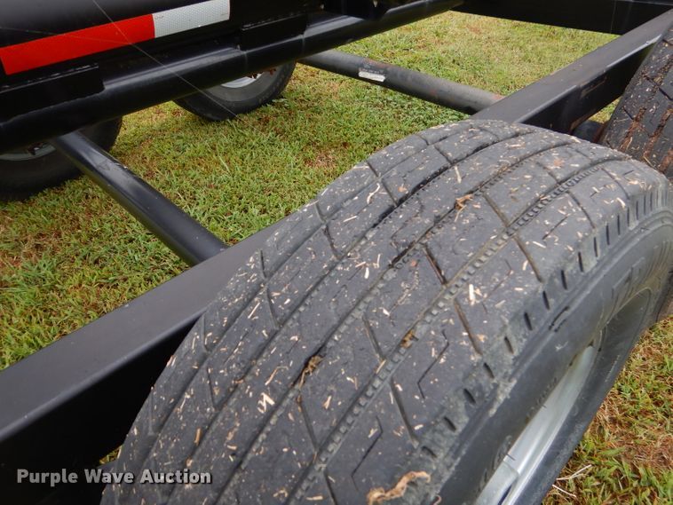 image for item ED9490 2015 Lone Star hay bale trailer