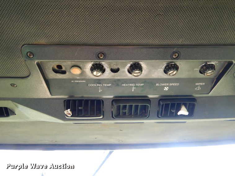 image for item ED9491 1990 John Deere 5830 forage harvester