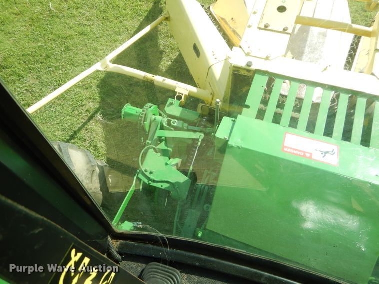 image for item ED9491 1990 John Deere 5830 forage harvester