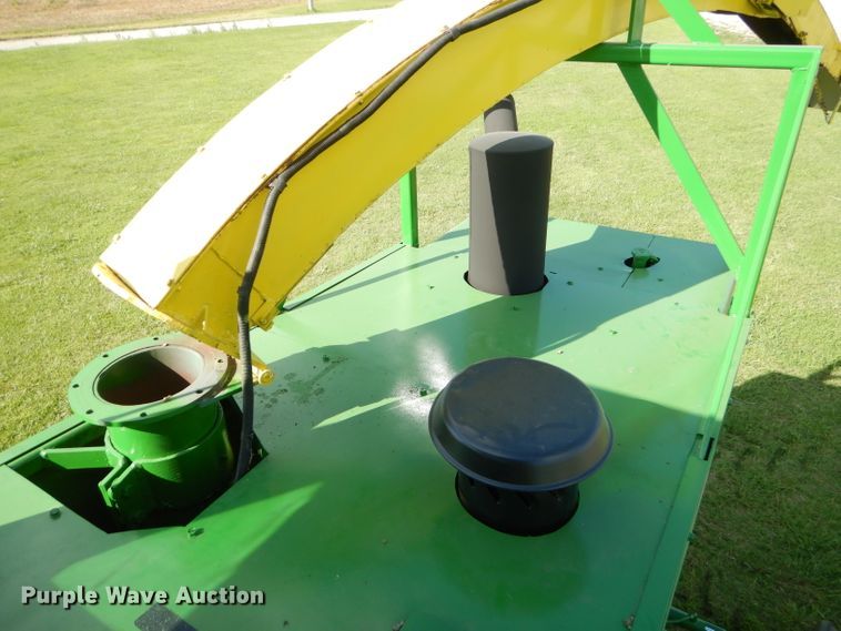 image for item ED9491 1990 John Deere 5830 forage harvester