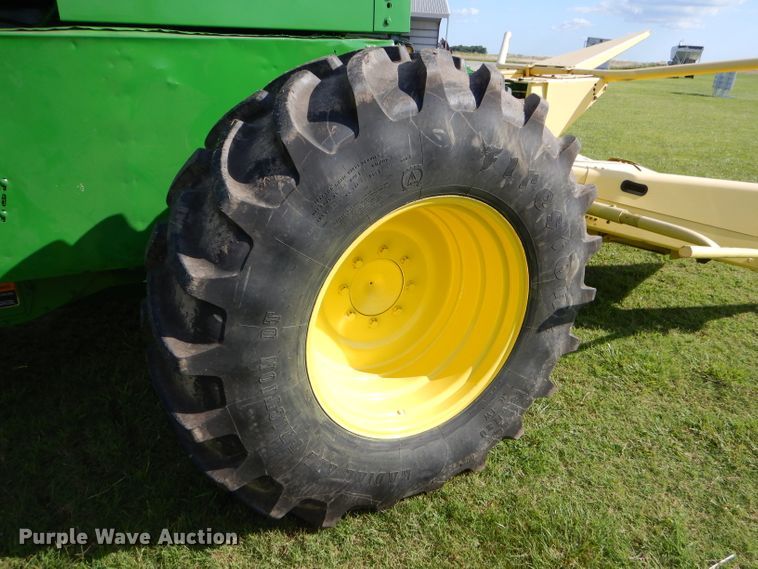 image for item ED9491 1990 John Deere 5830 forage harvester