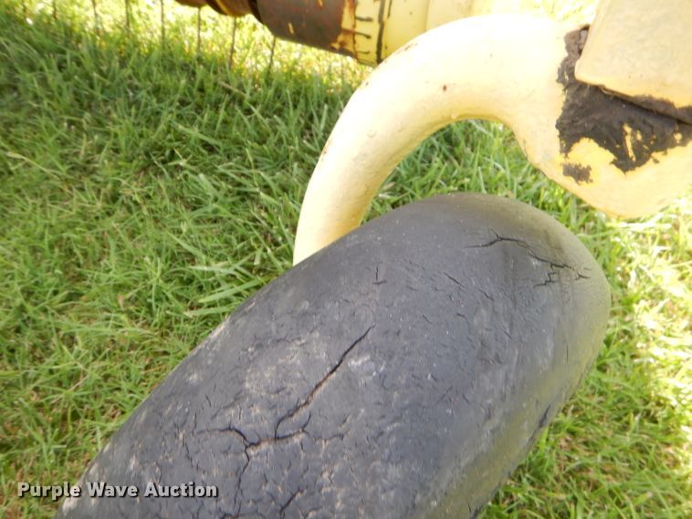 image for item ED9491 1990 John Deere 5830 forage harvester