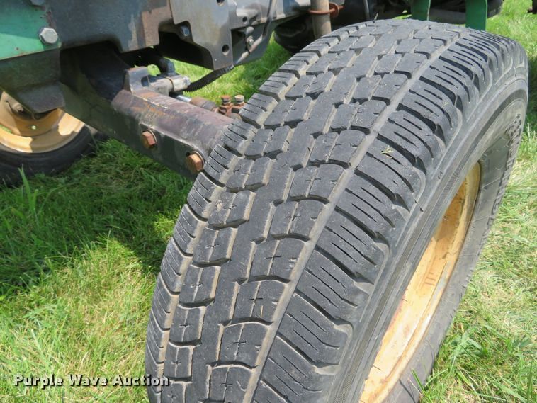 image for item EV9690 1995 John Deere 5400 tractor