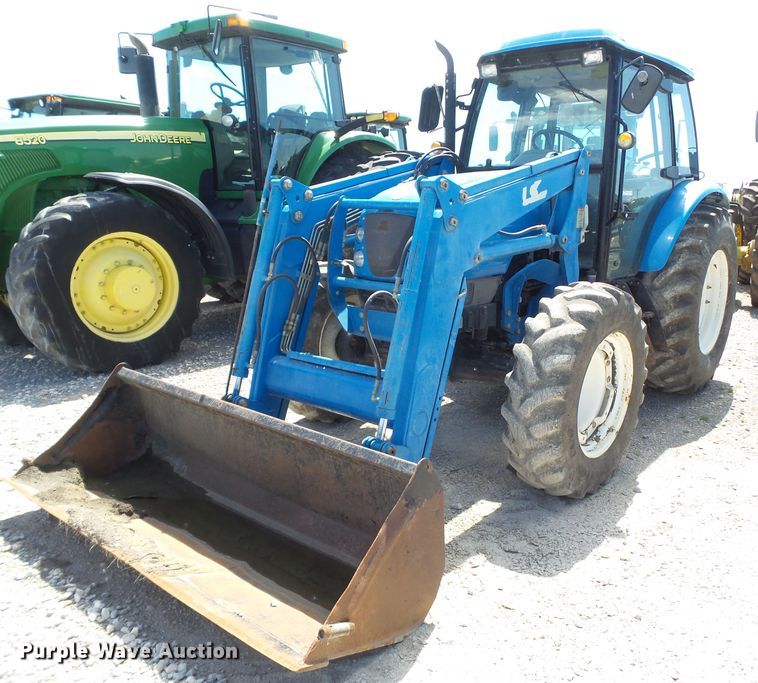 image for item FL9256 LS P7030C MFWD tractor