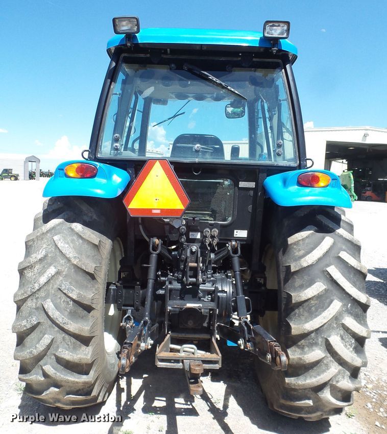 image for item FL9256 LS P7030C MFWD tractor