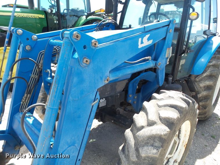 image for item FL9256 LS P7030C MFWD tractor