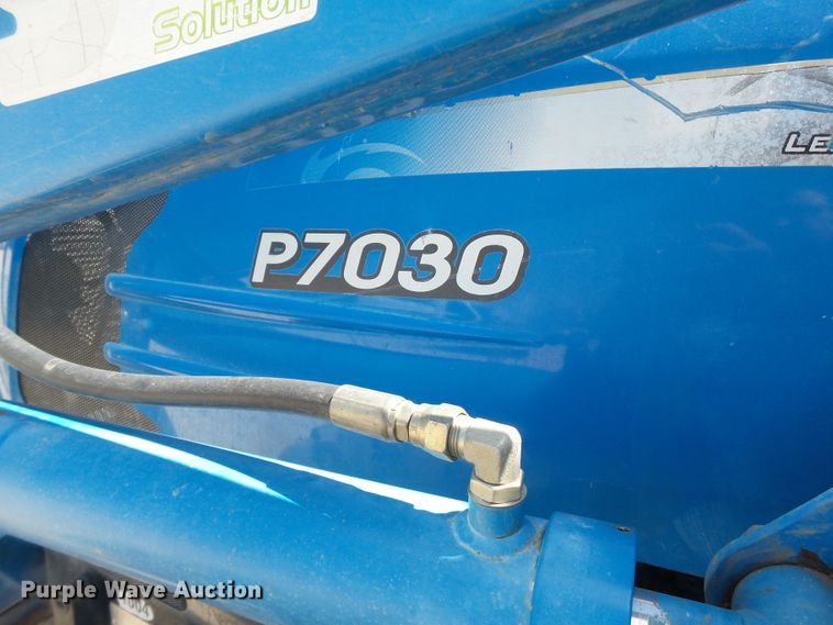 image for item FL9256 LS P7030C MFWD tractor