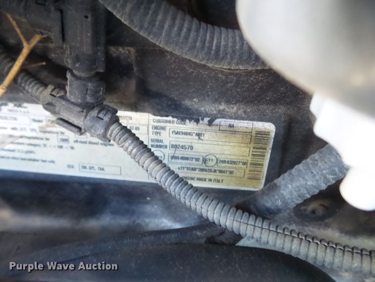 image for item FL9256 LS P7030C MFWD tractor