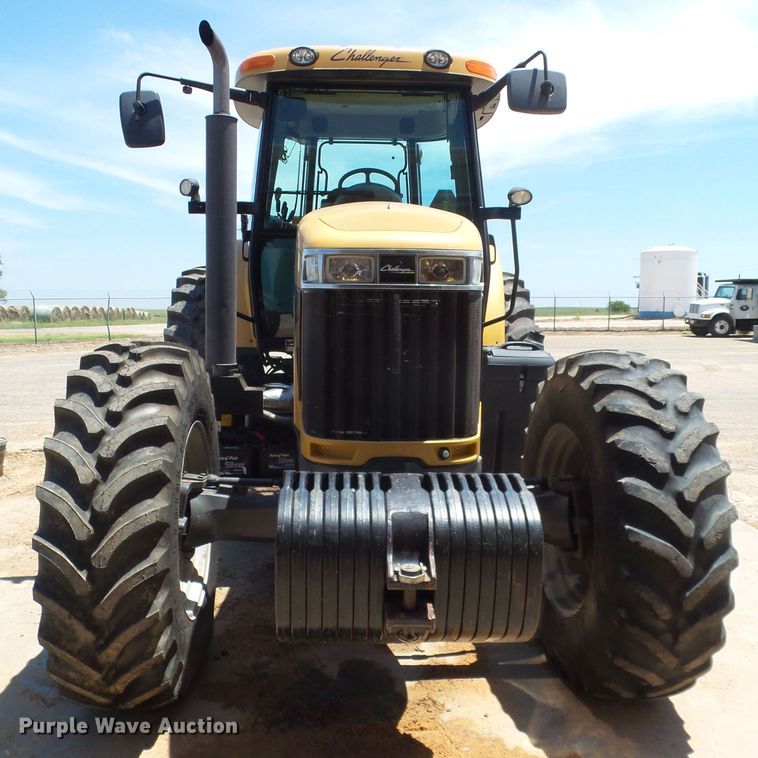 image for item FL9299 2009 Challenger MT575B MFWD tractor