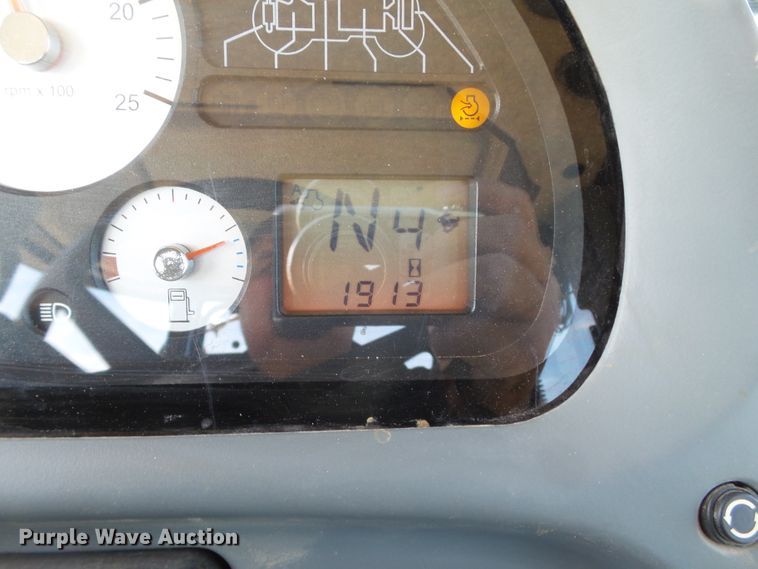 image for item FL9299 2009 Challenger MT575B MFWD tractor