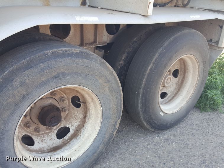 image for item FL9321 2007 Trinity live bottom trailer