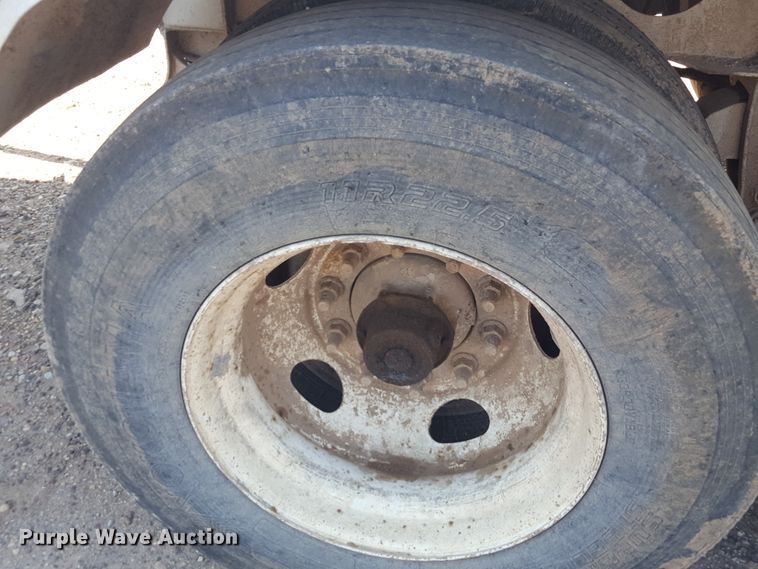 image for item FL9321 2007 Trinity live bottom trailer