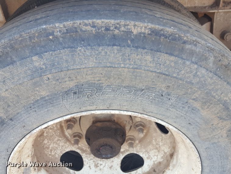 image for item FL9321 2007 Trinity live bottom trailer