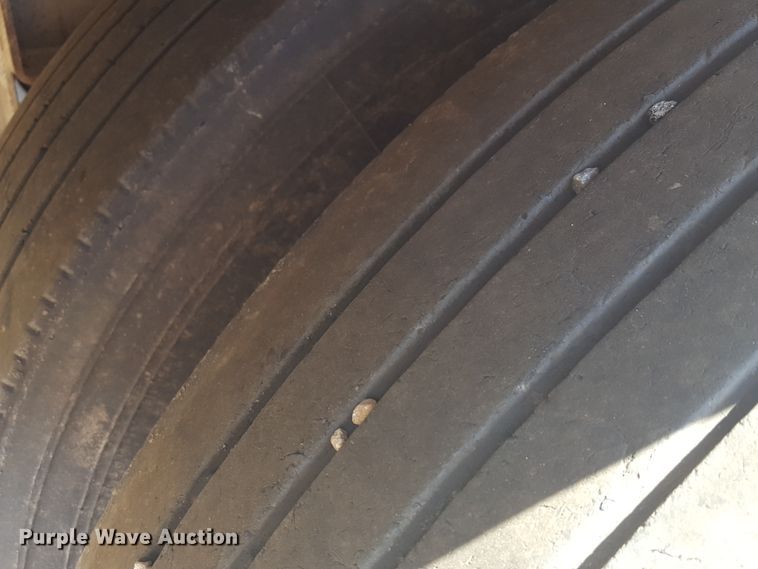 image for item FL9321 2007 Trinity live bottom trailer