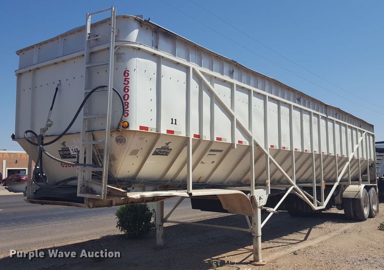 image for item FL9322 2009 Trinity live bottom trailer