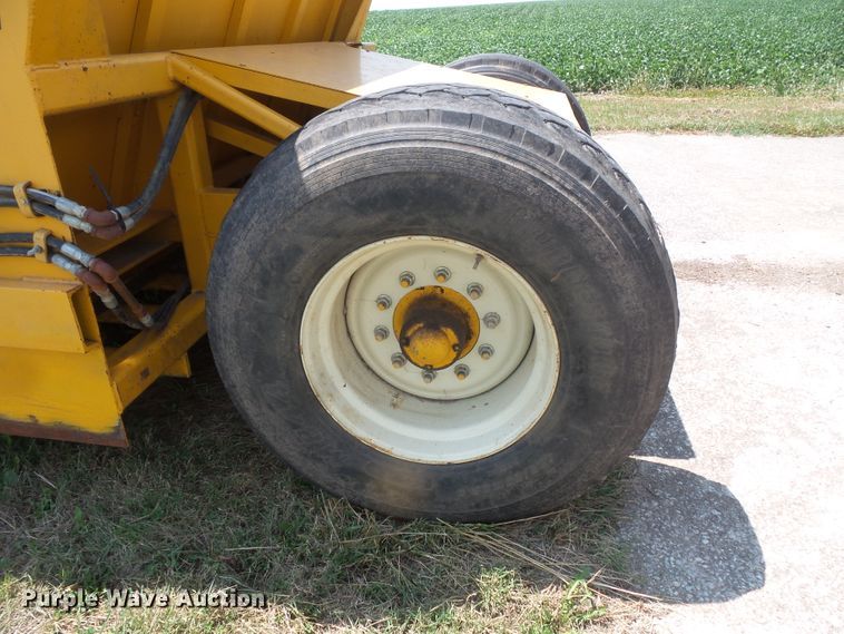 image for item FM9704 2012 scraper